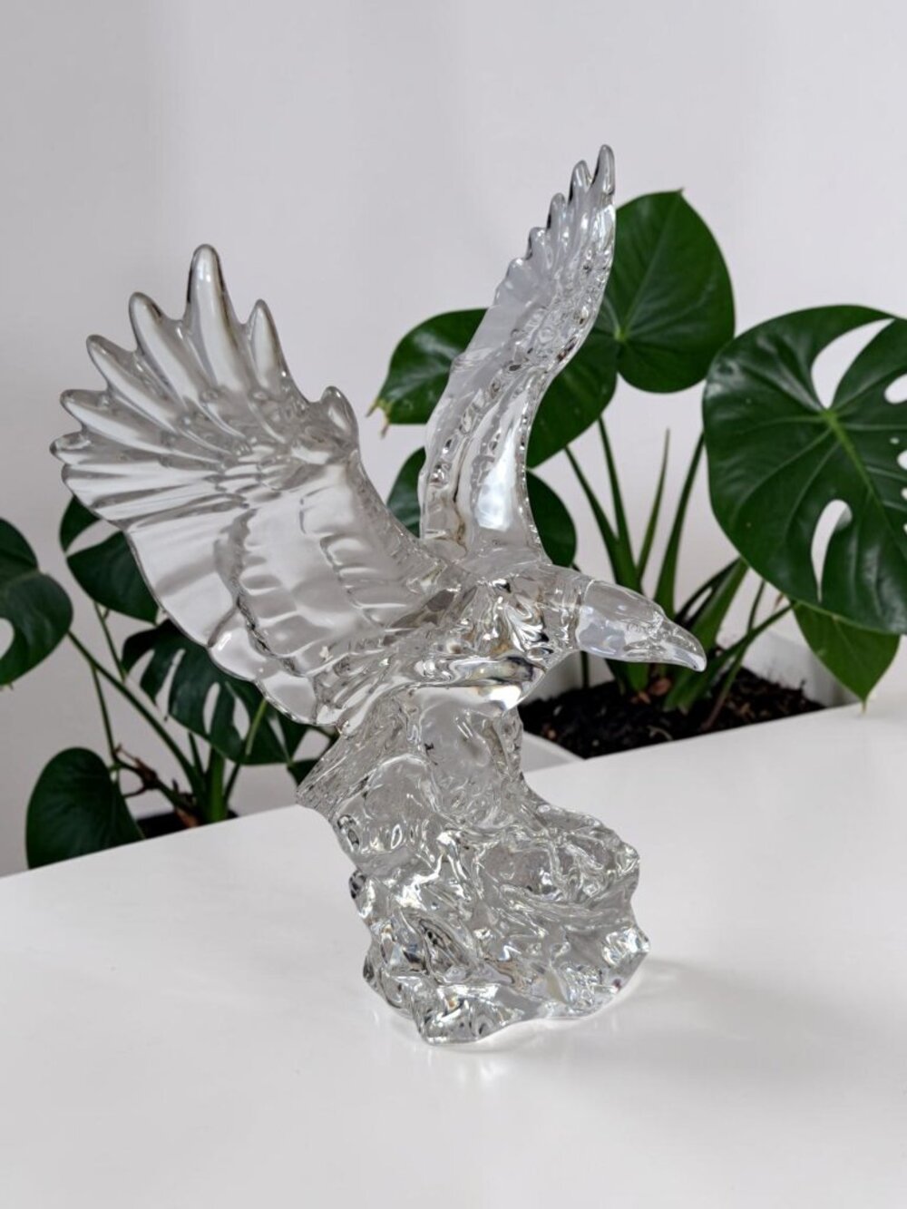 Wonders Of The Wild 24% Lead Crystal Bald Eagle Stamped PH Millenium Edition
